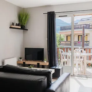 Charmante Maison Contemporaine Idéalement Située Embrun